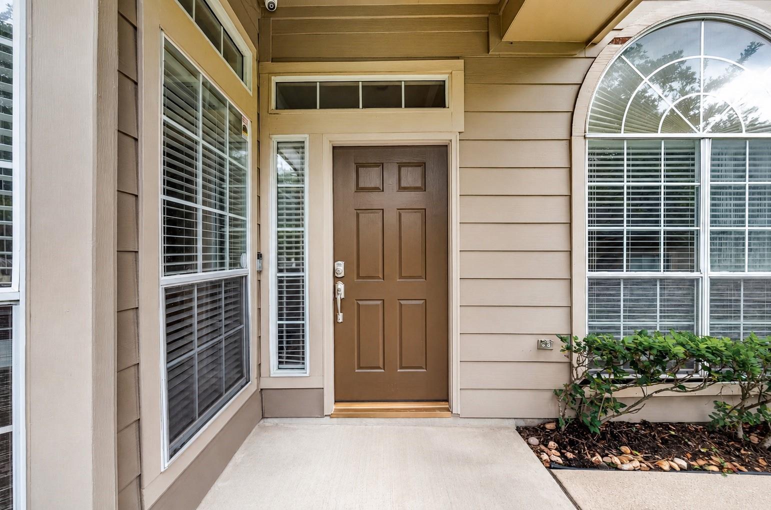158 N Valley Oaks Circle