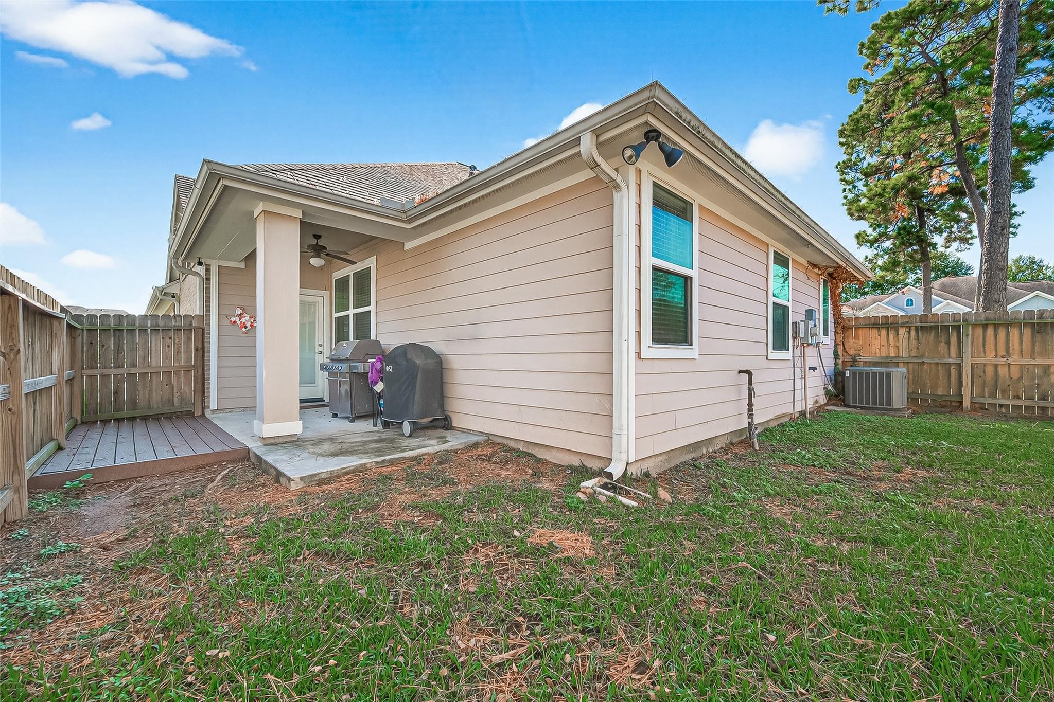 2026 Que Manor Drive