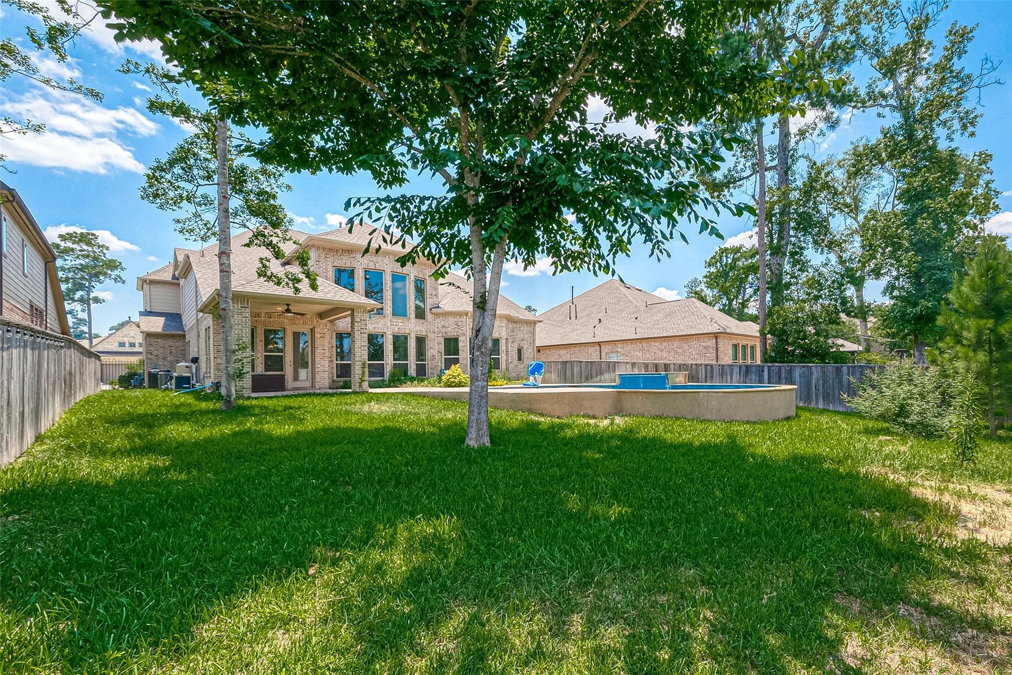 115 N Winter Sunrise Circle