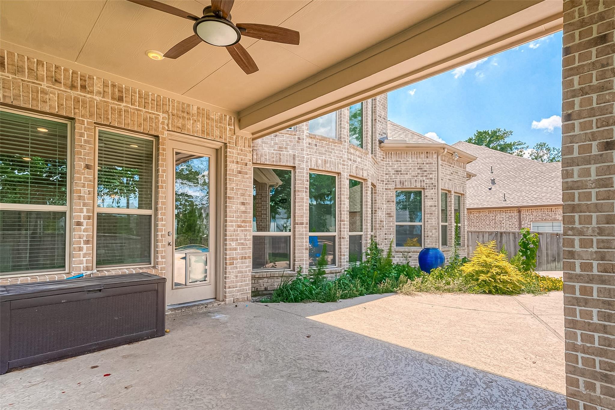 115 N Winter Sunrise Circle