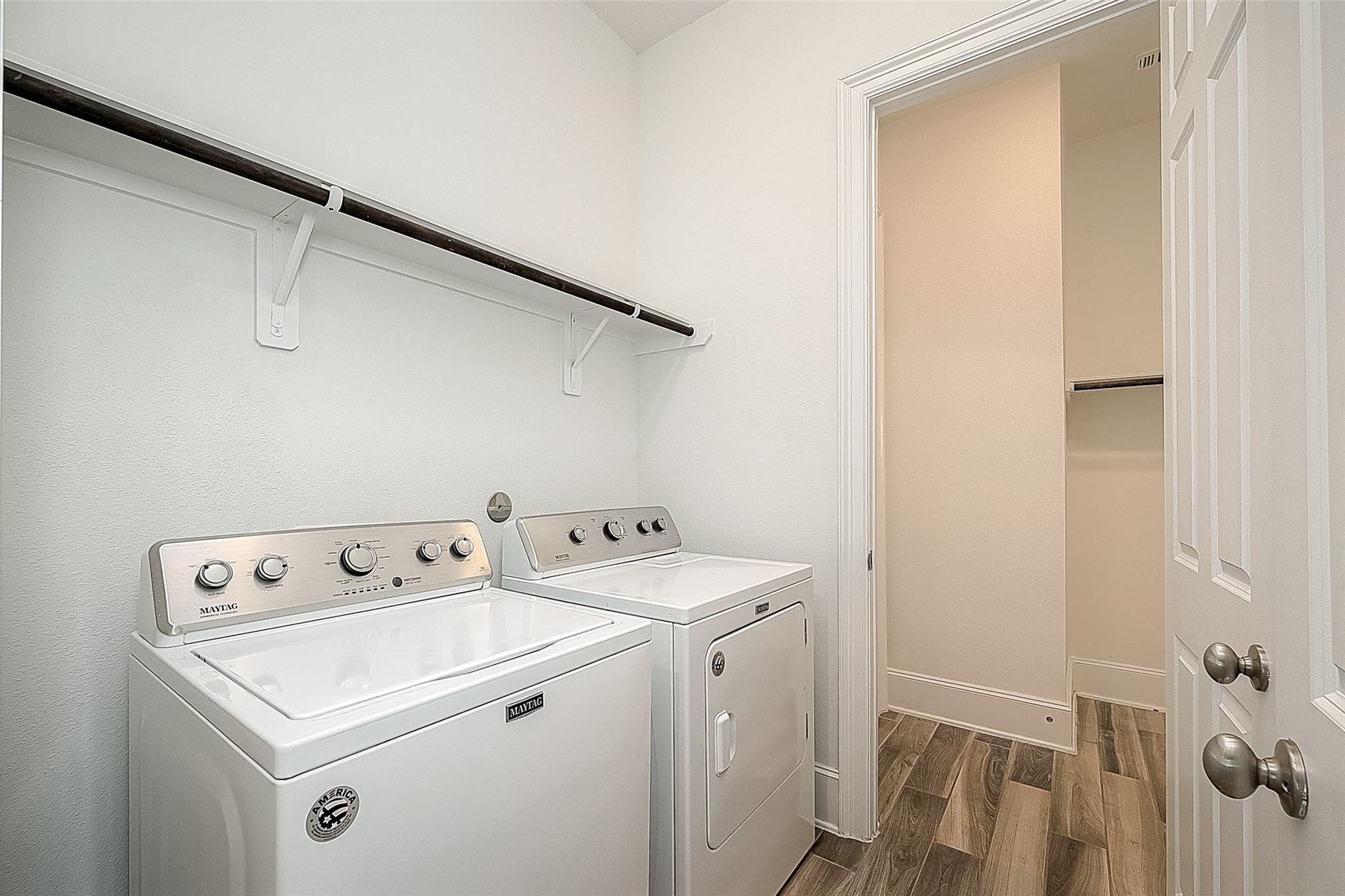 115 N Winter Sunrise Circle