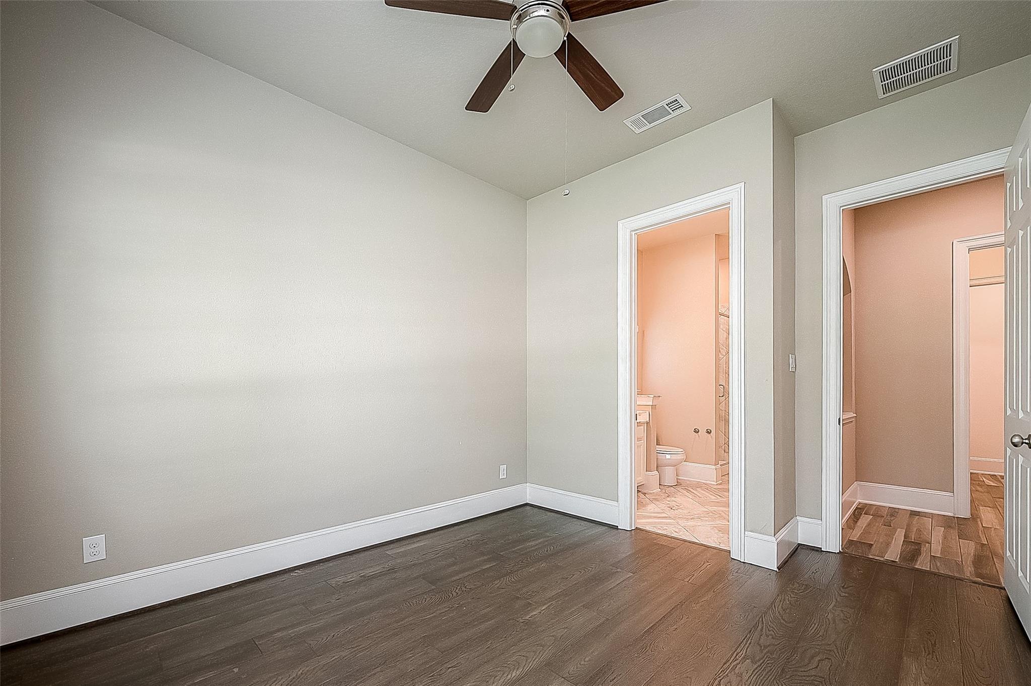115 N Winter Sunrise Circle