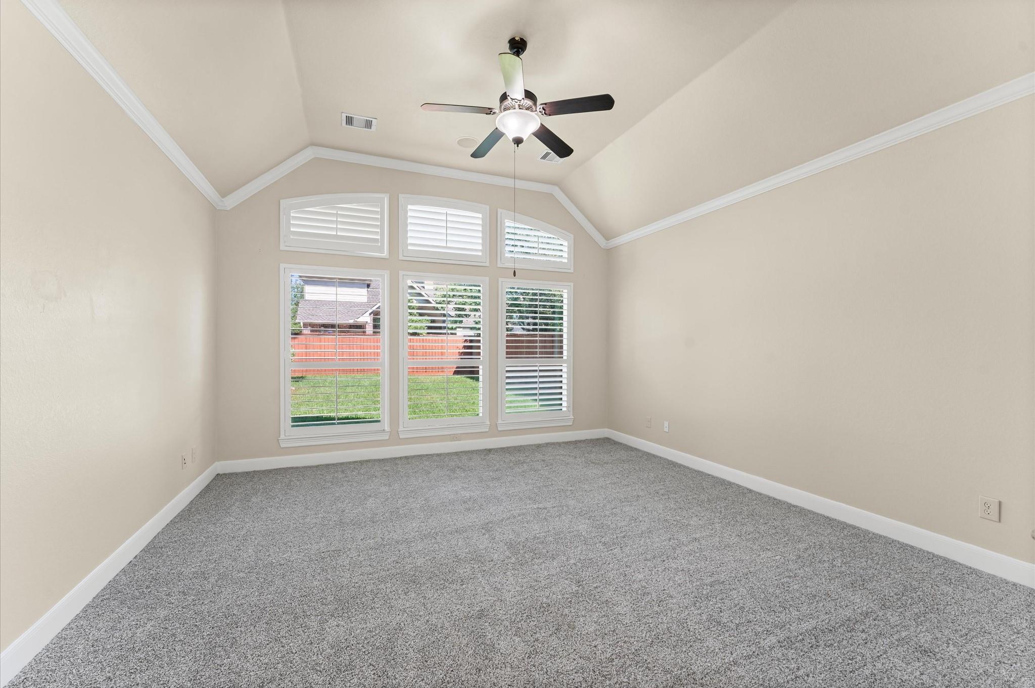 7 N Beech Springs Circle