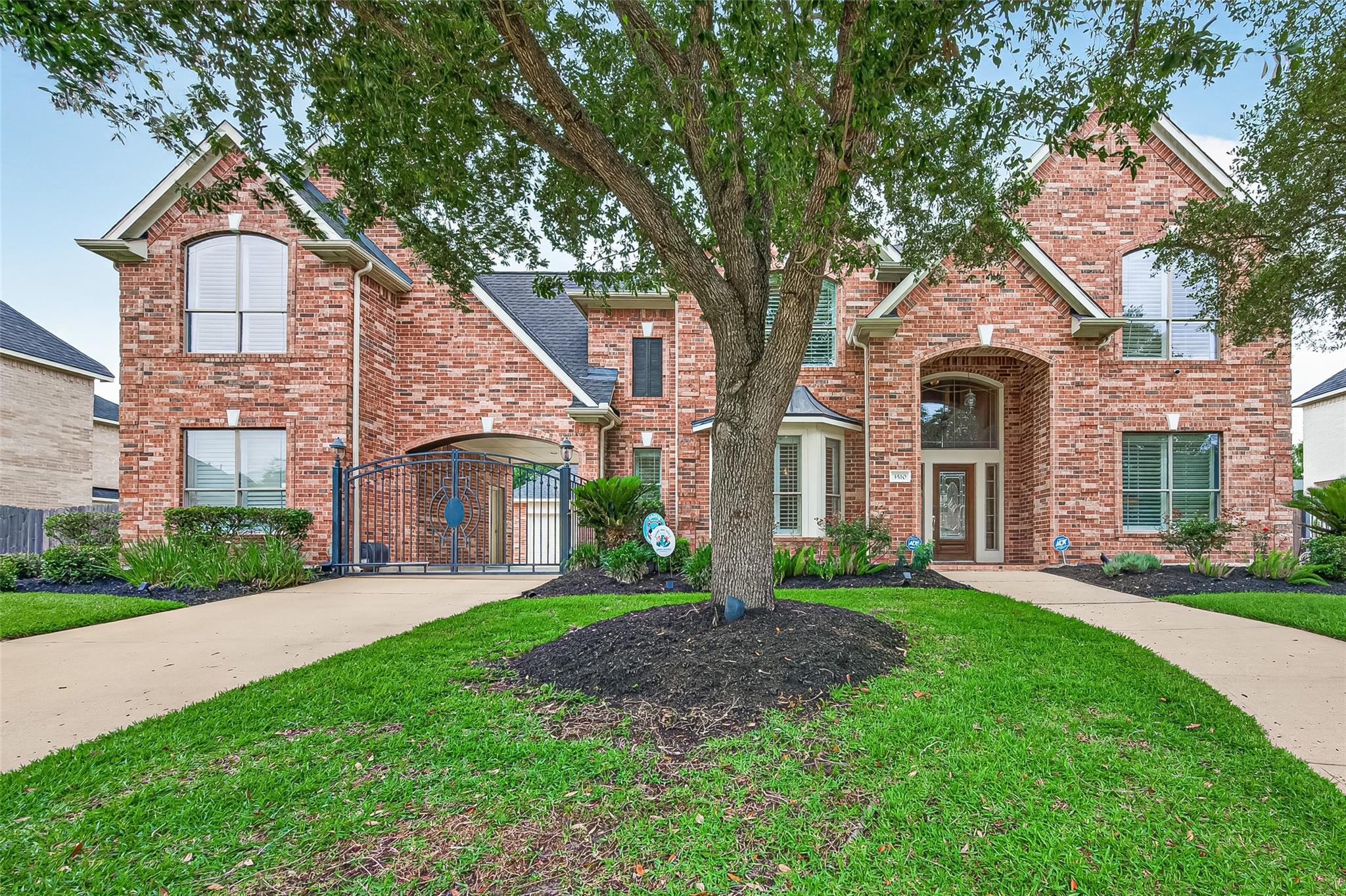 3510 Artesian Springs Court