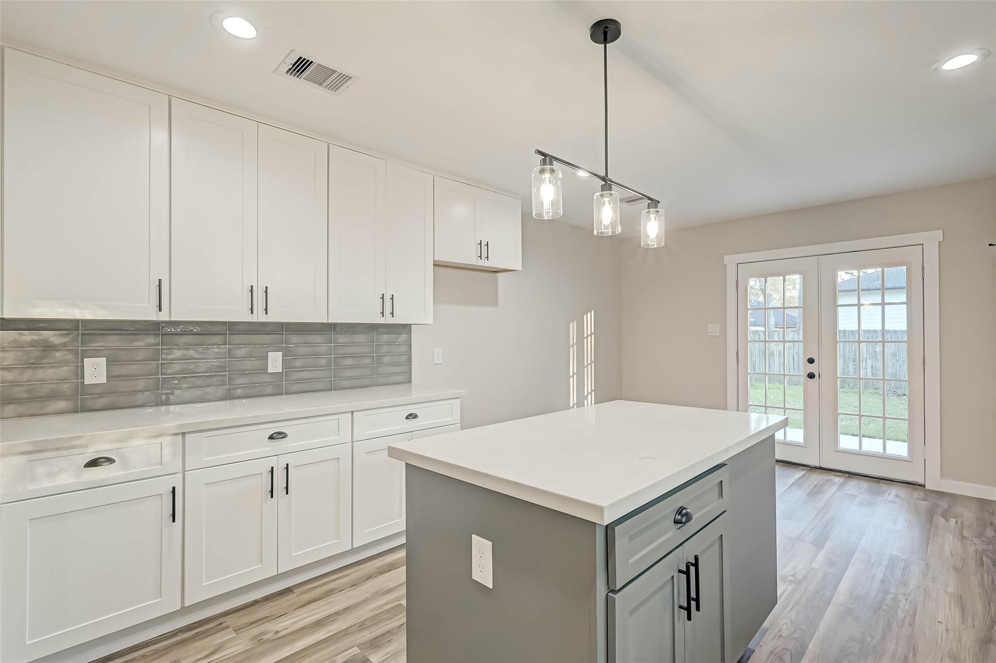 2111 Nina Lee Lane