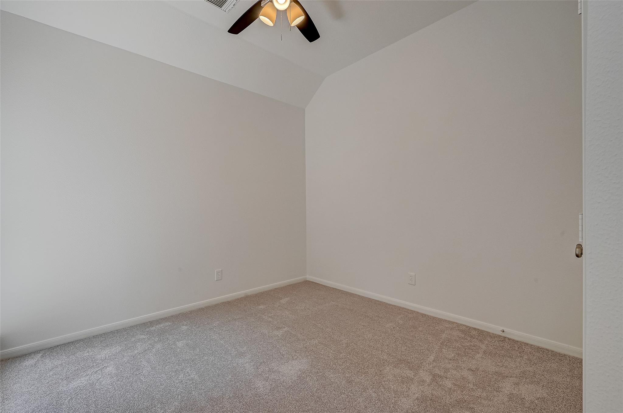 38 Tethered Vine Place