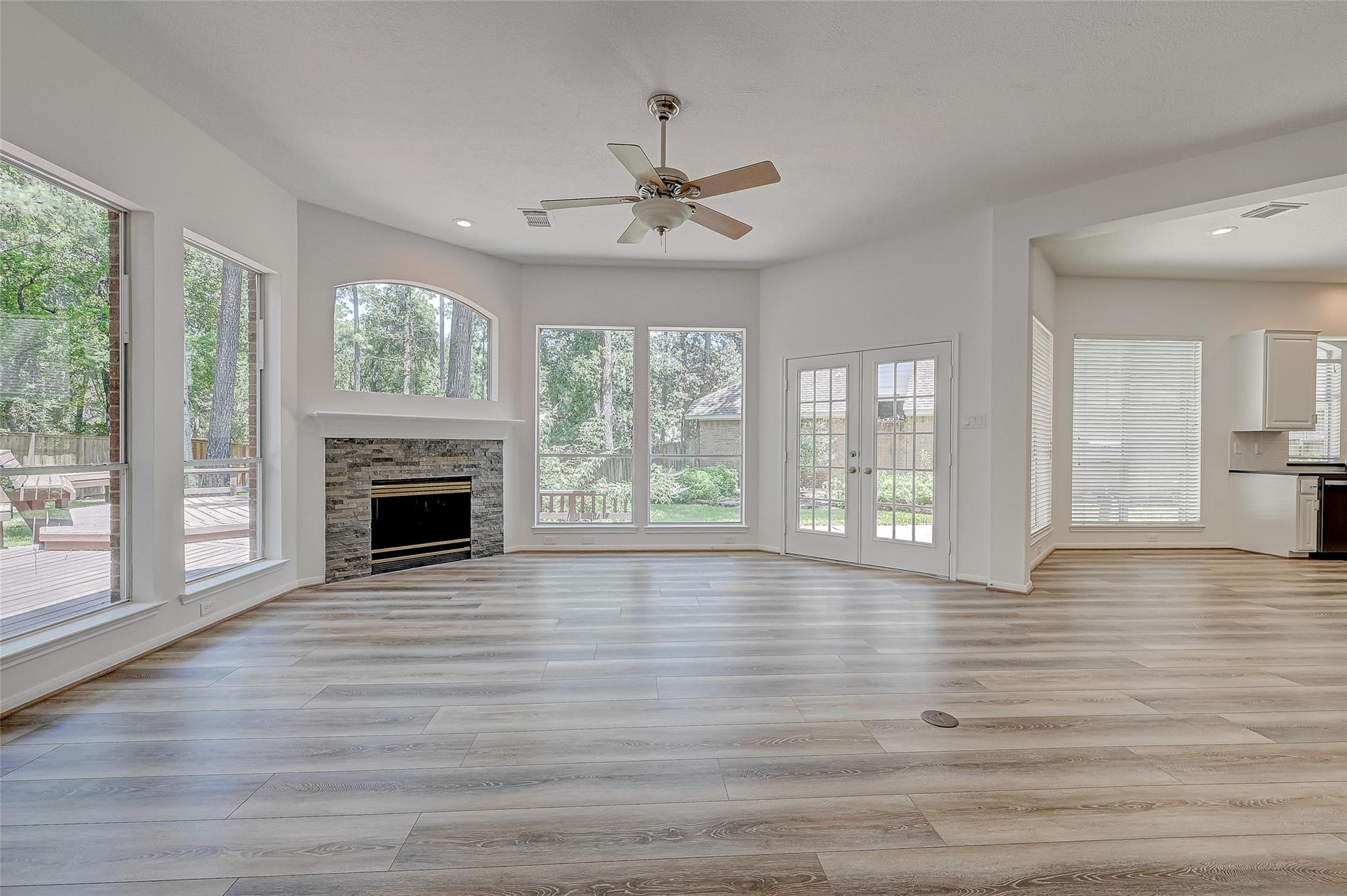 38 Tethered Vine Place