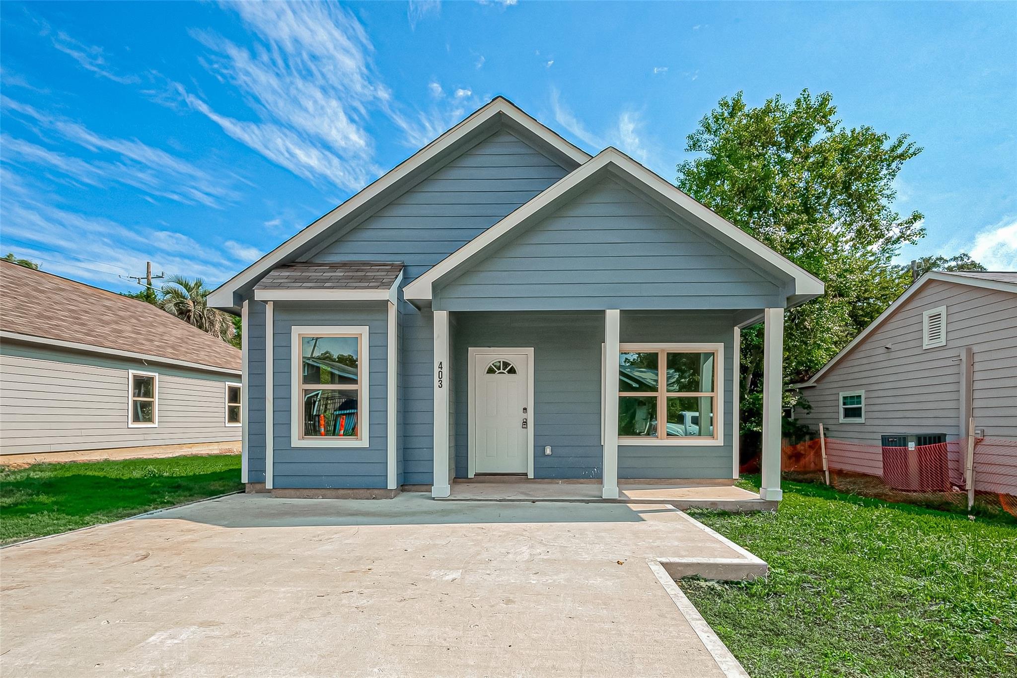 403 Travis Street