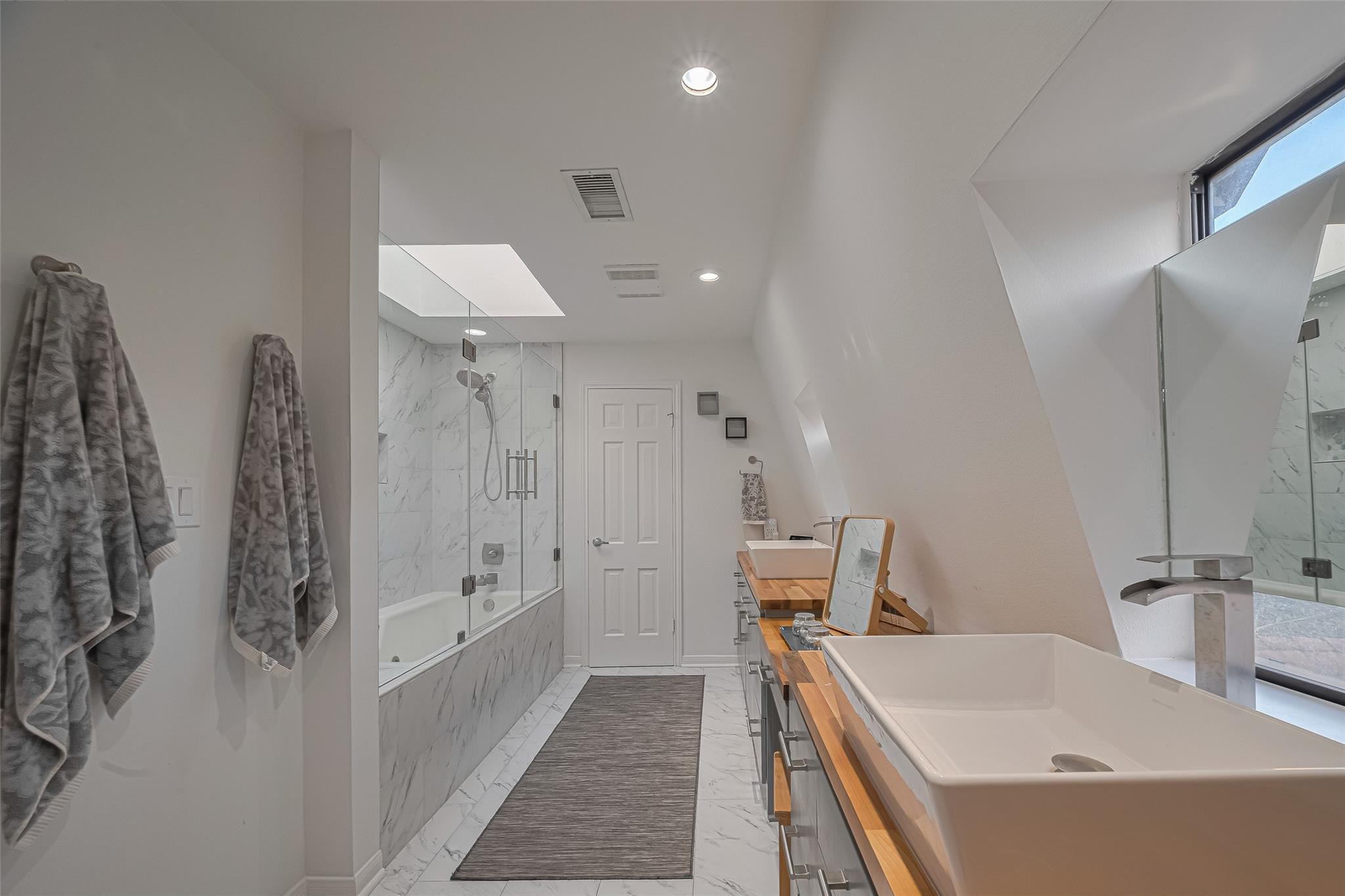 5368 Brownway Street # C32