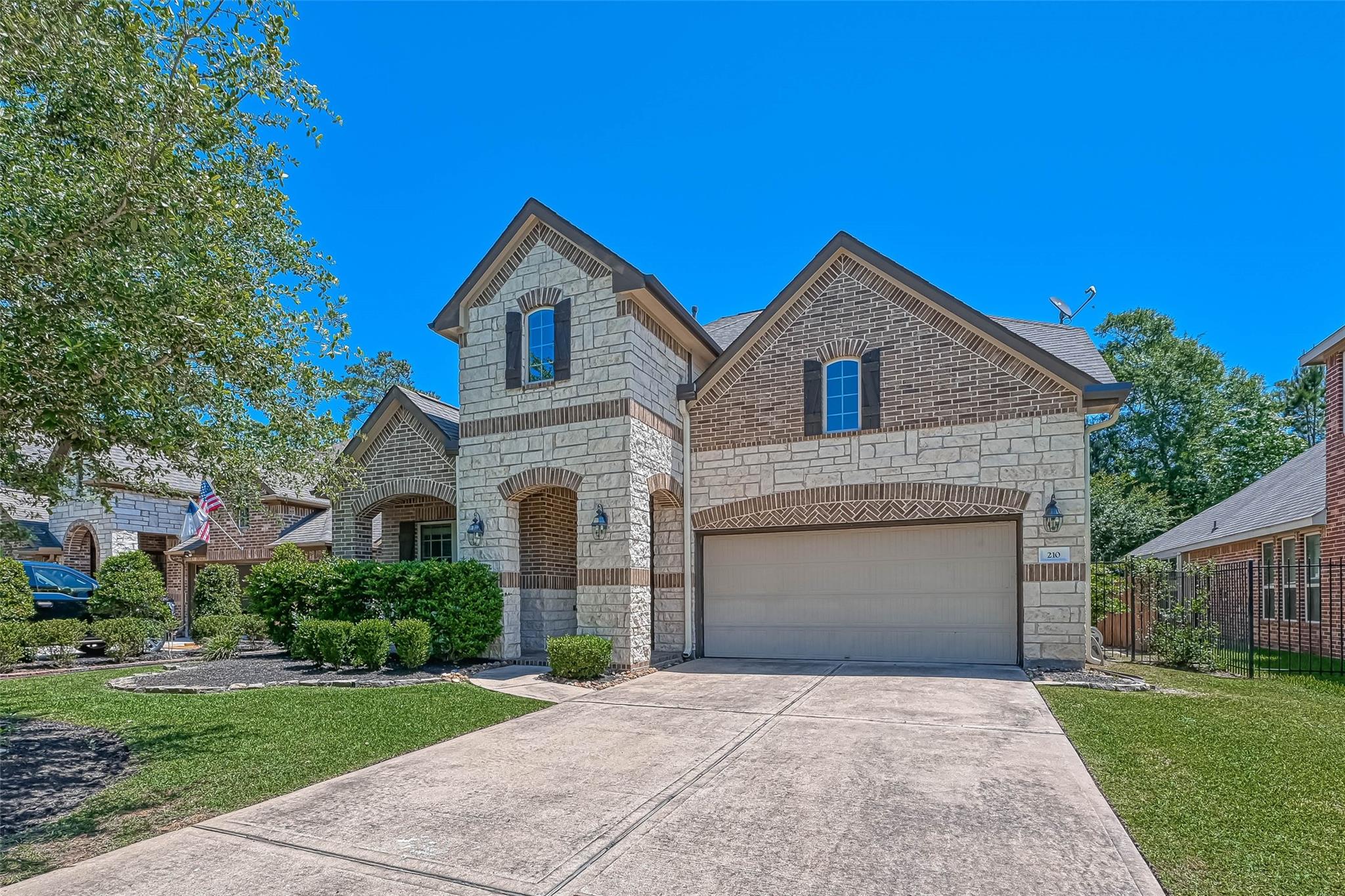 210 Hearthshire Circle