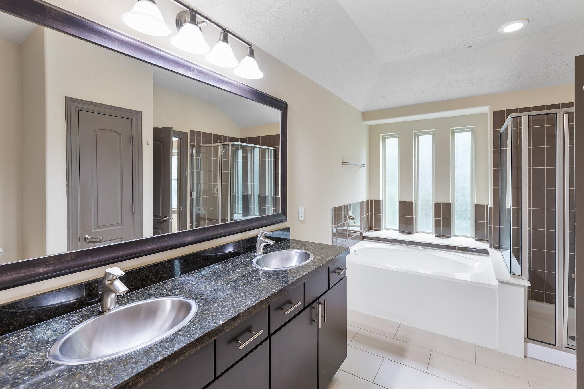107 Aventura Place
