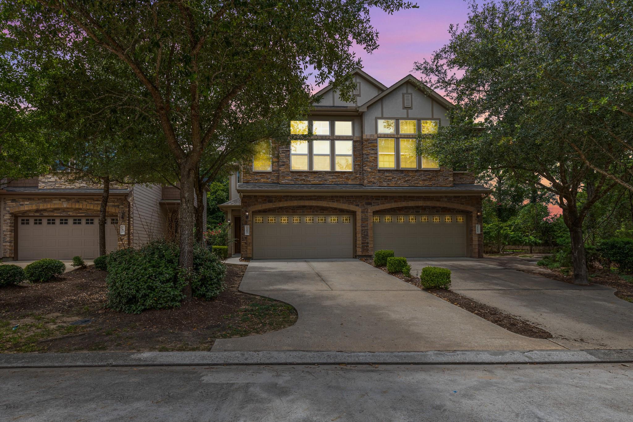 107 Aventura Place