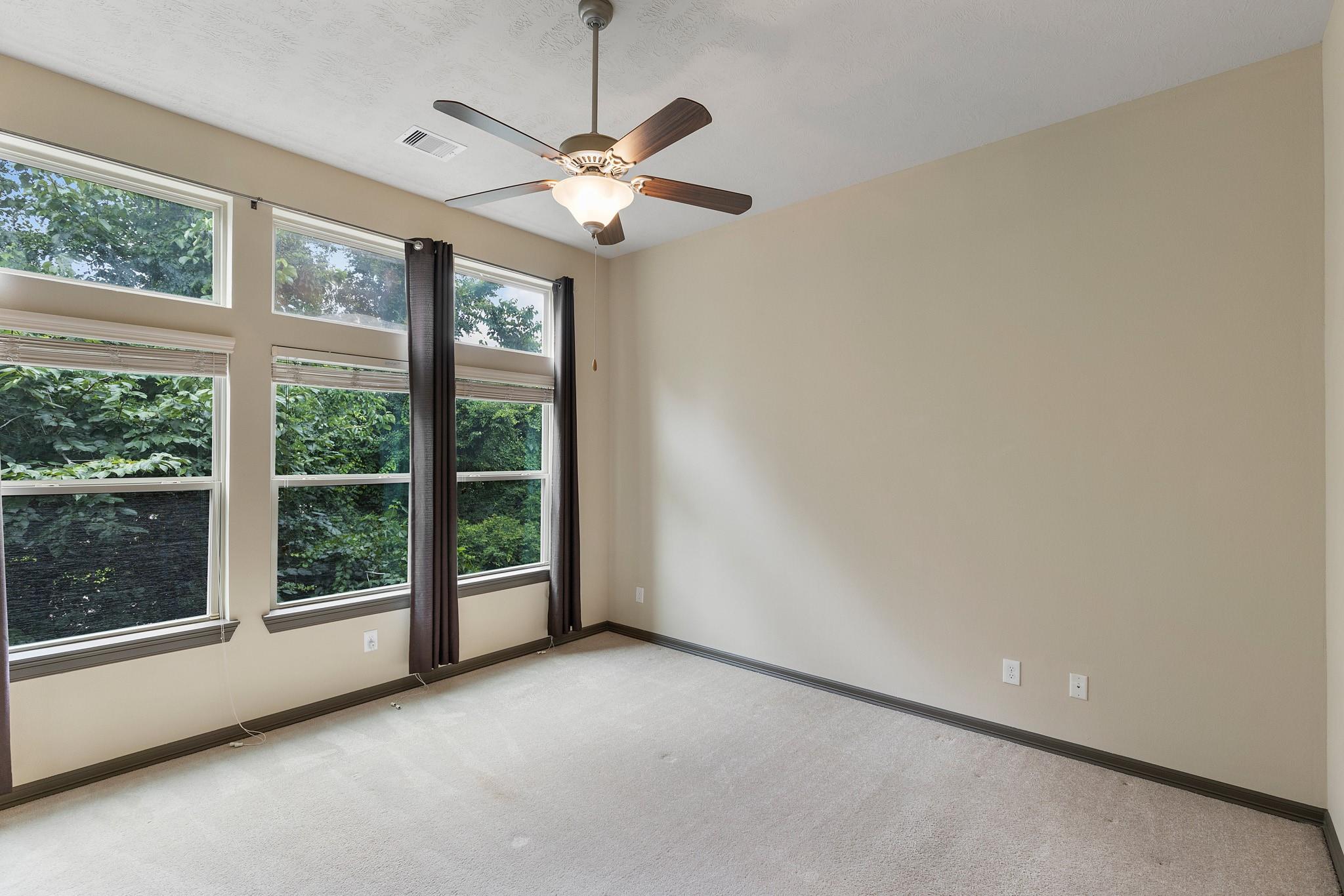 107 Aventura Place