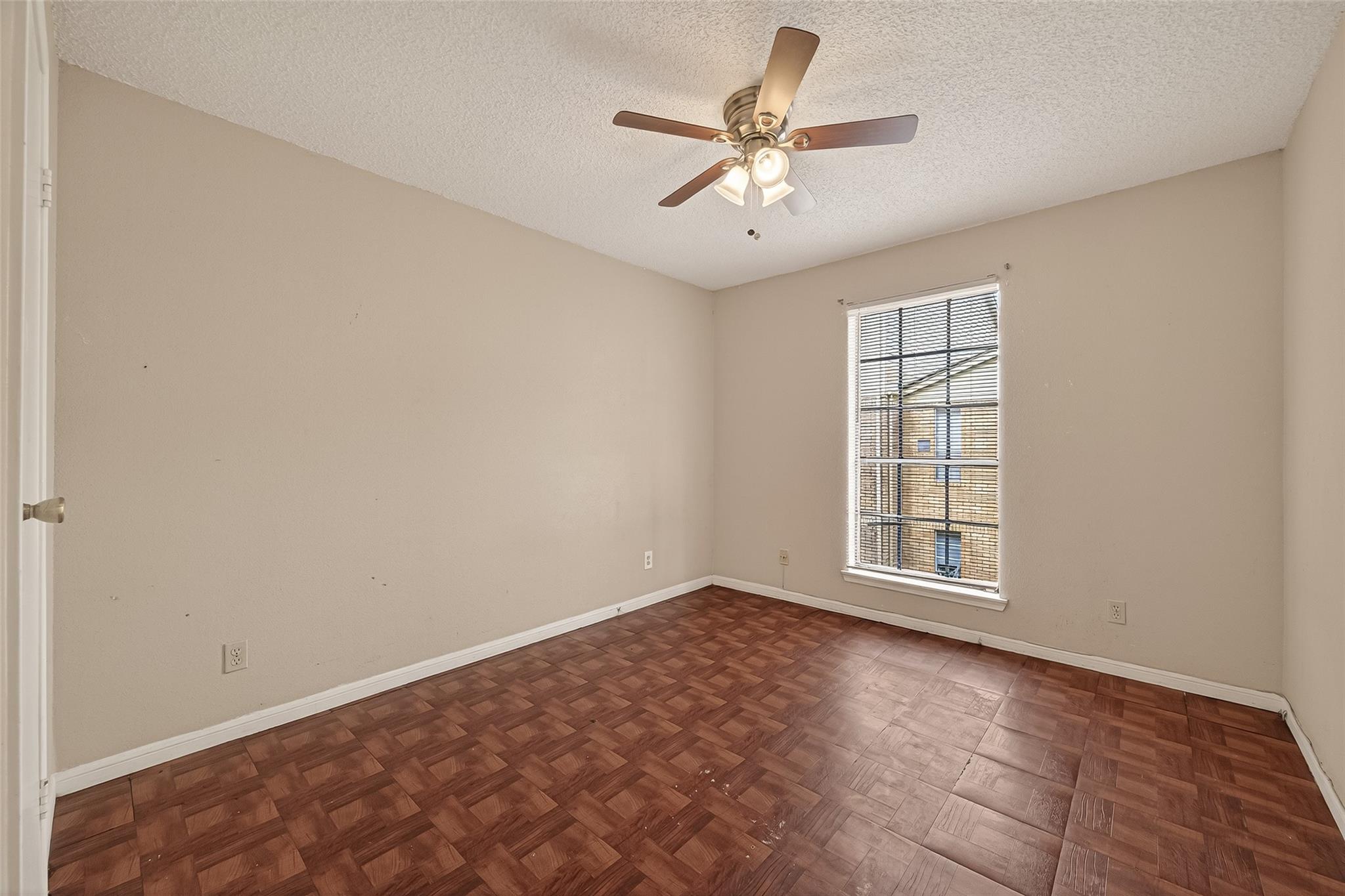 10101 S Gessner Road # 307