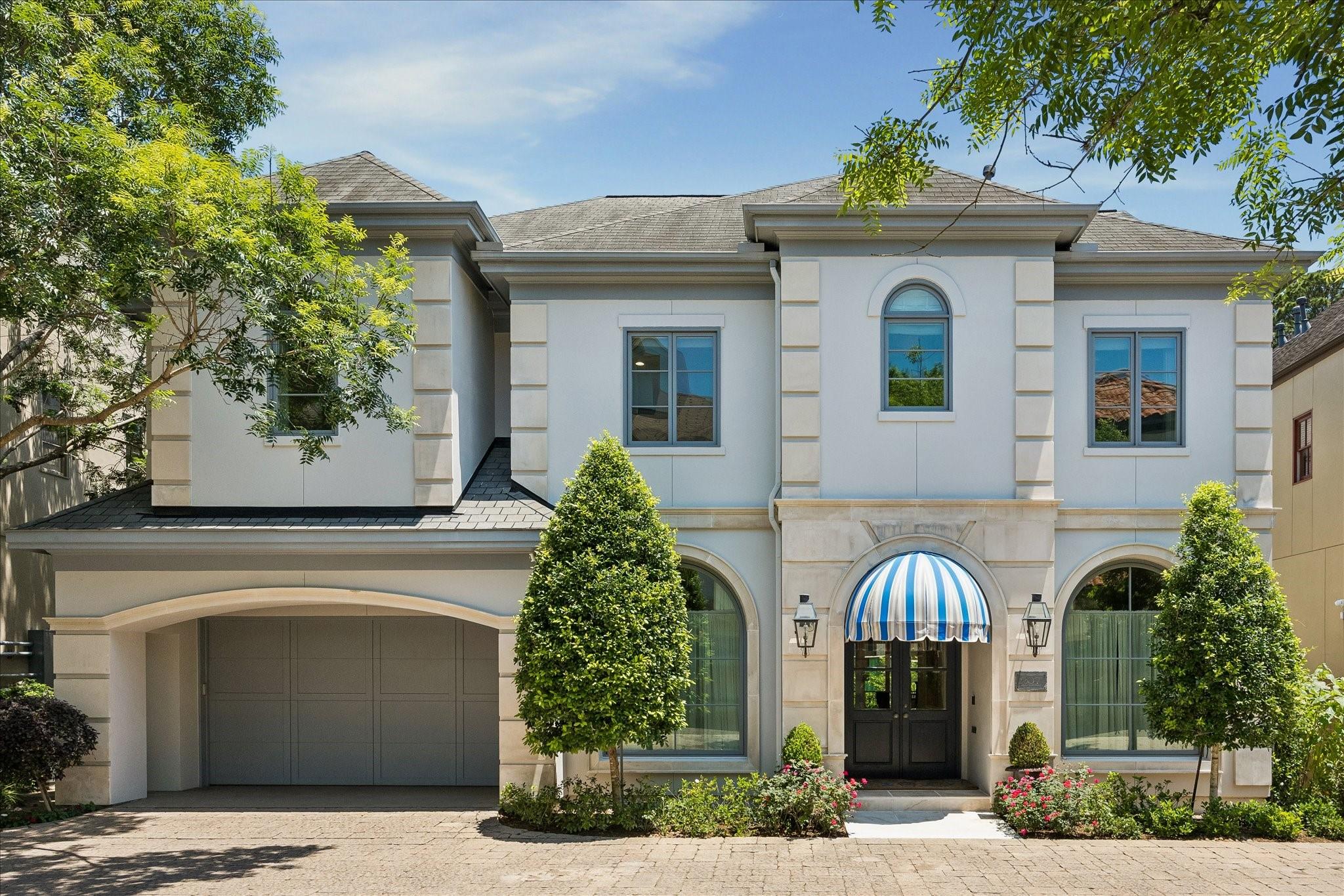 207 Briar Oaks Cove