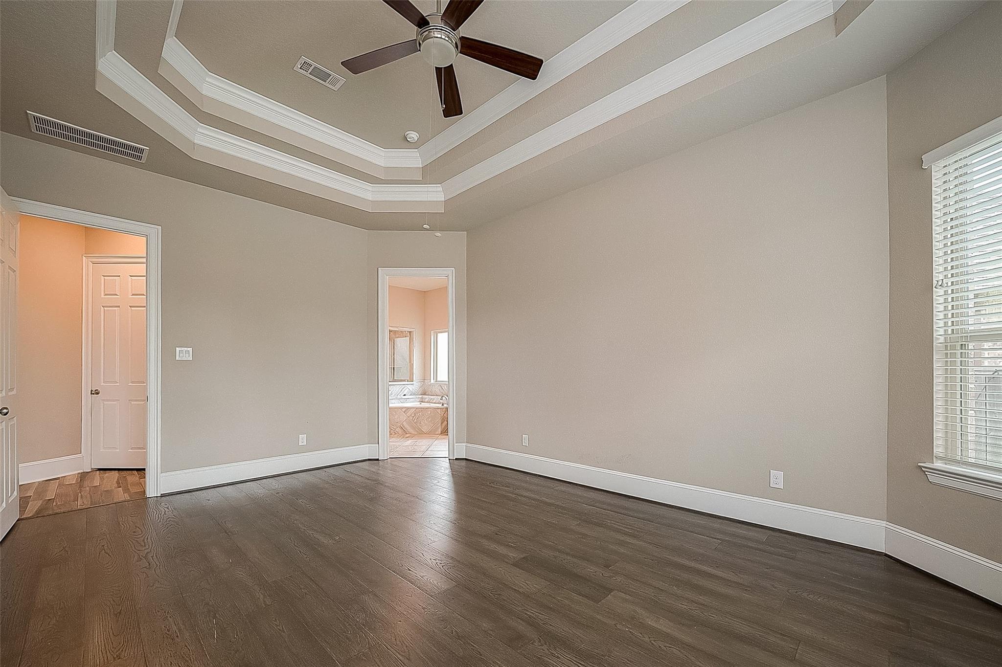 115 N Winter Sunrise Circle