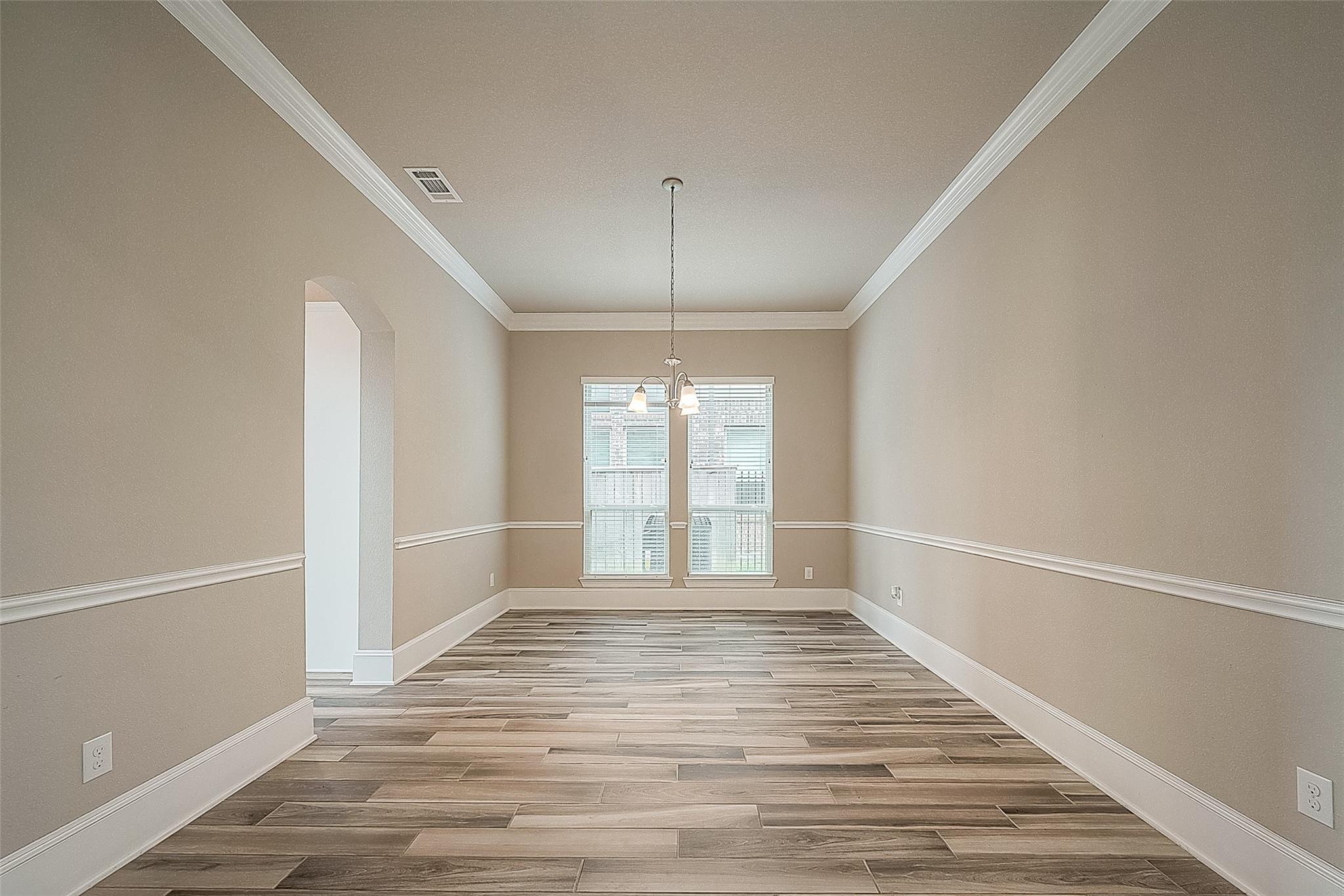 115 N Winter Sunrise Circle