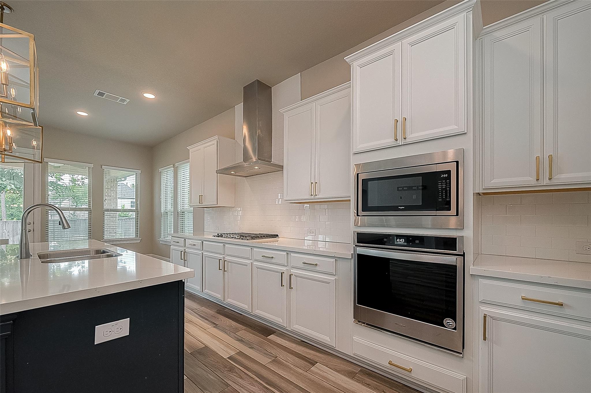 115 N Winter Sunrise Circle