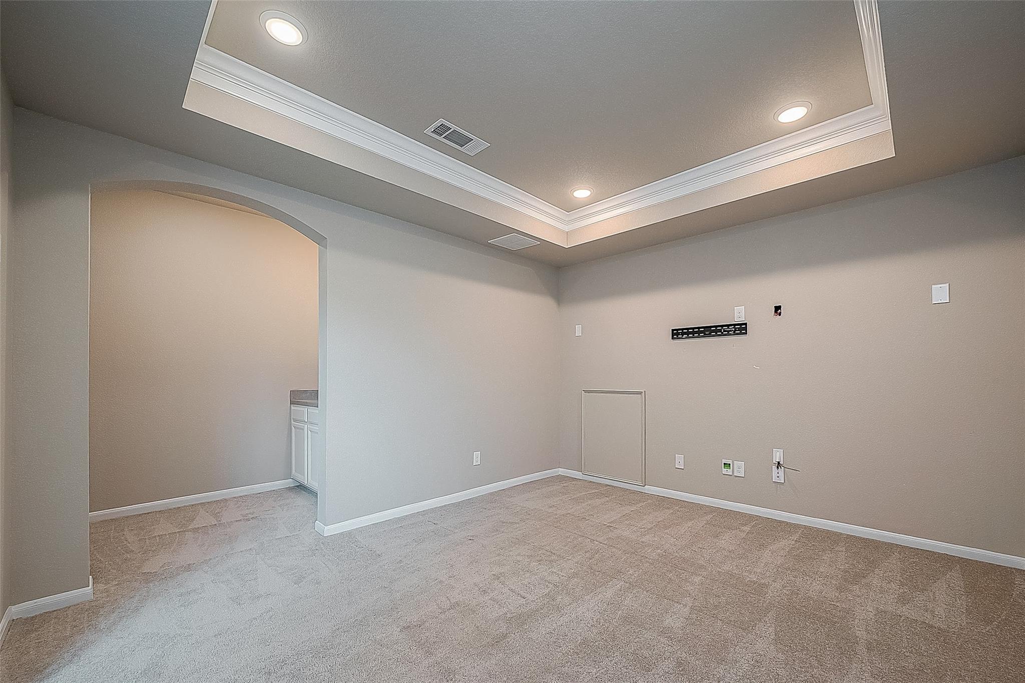 115 N Winter Sunrise Circle