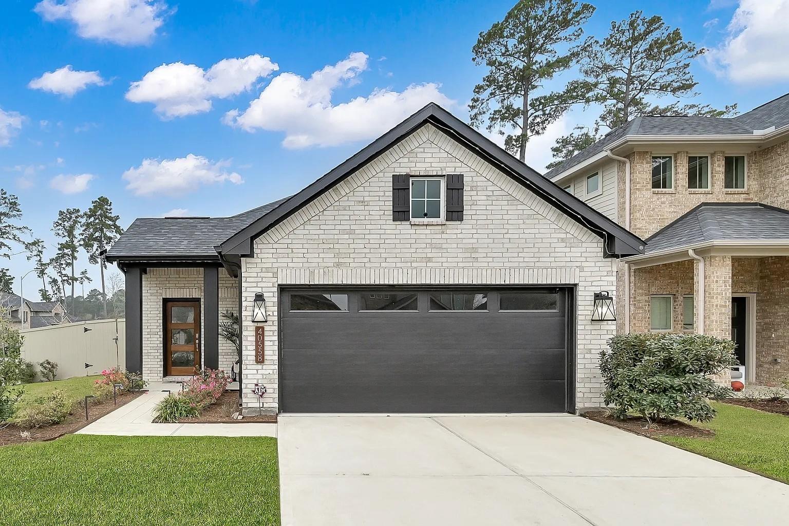 40558 Berylline Lane