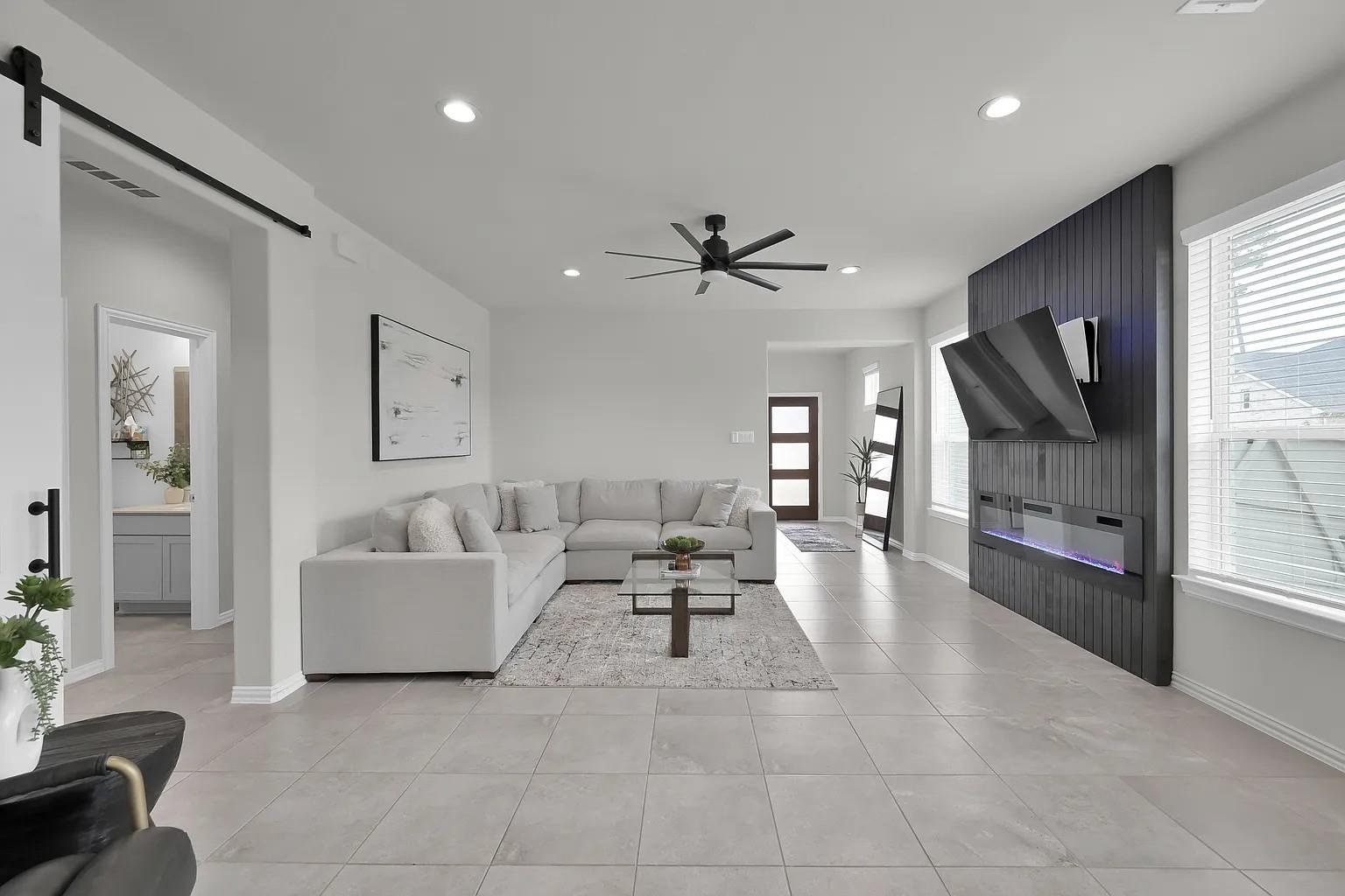 40558 Berylline Lane