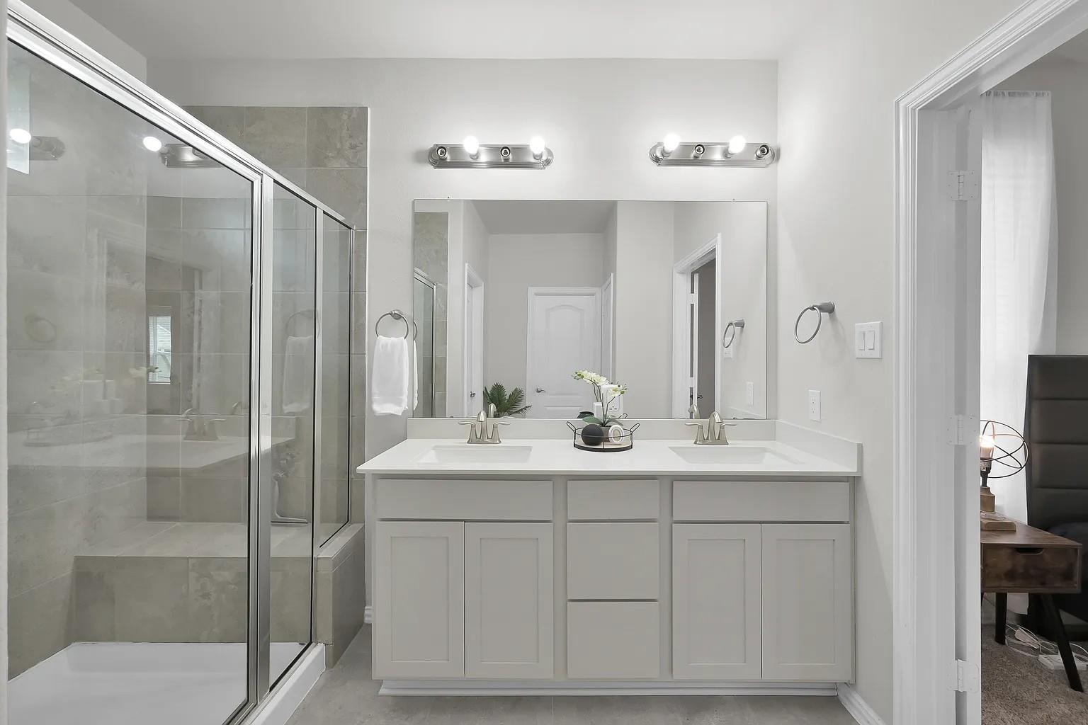 40558 Berylline Lane