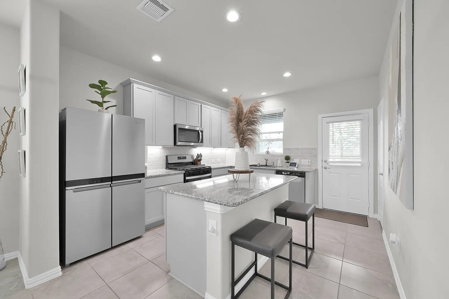 40558 Berylline Lane