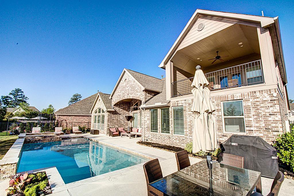 10 Cayuga Pond Court