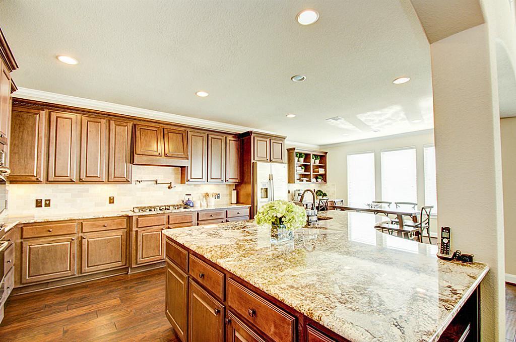 10 Cayuga Pond Court