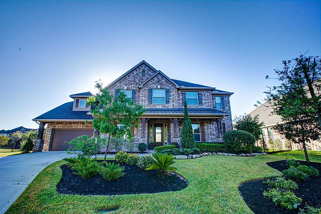 10 Cayuga Pond Court
