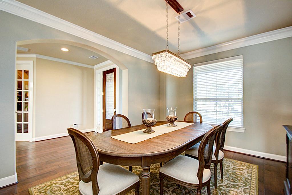 10 Cayuga Pond Court