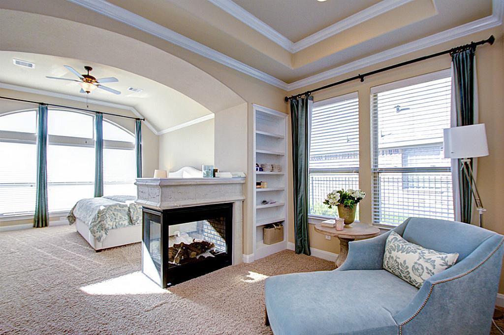 10 Cayuga Pond Court