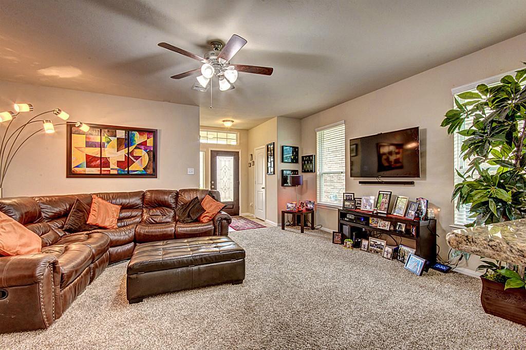 1251 S Maple Drive