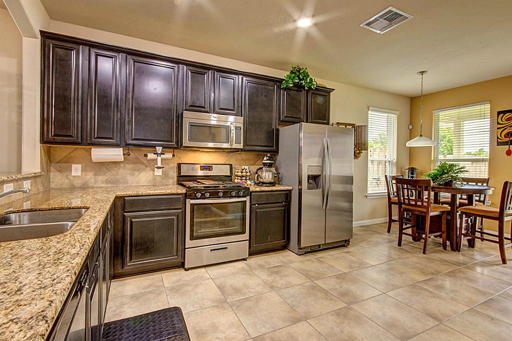 1251 S Maple Drive