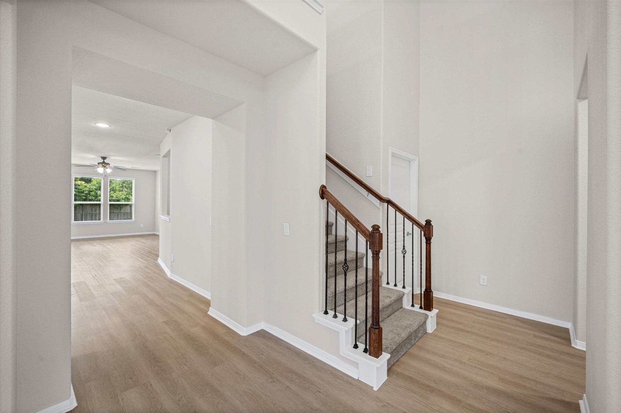 10 Log House Court