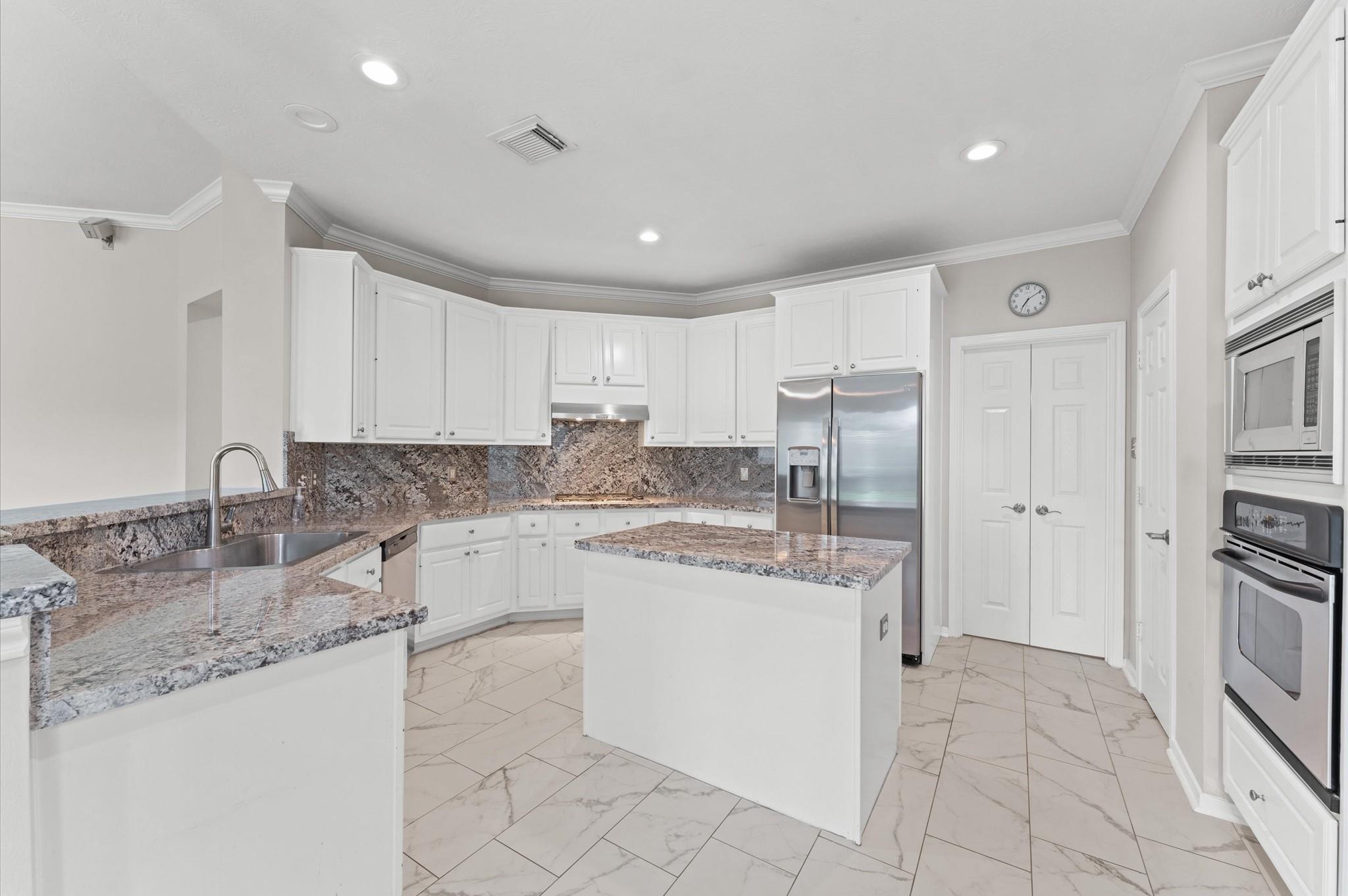 5726 Ballina Canyon Ln Lane