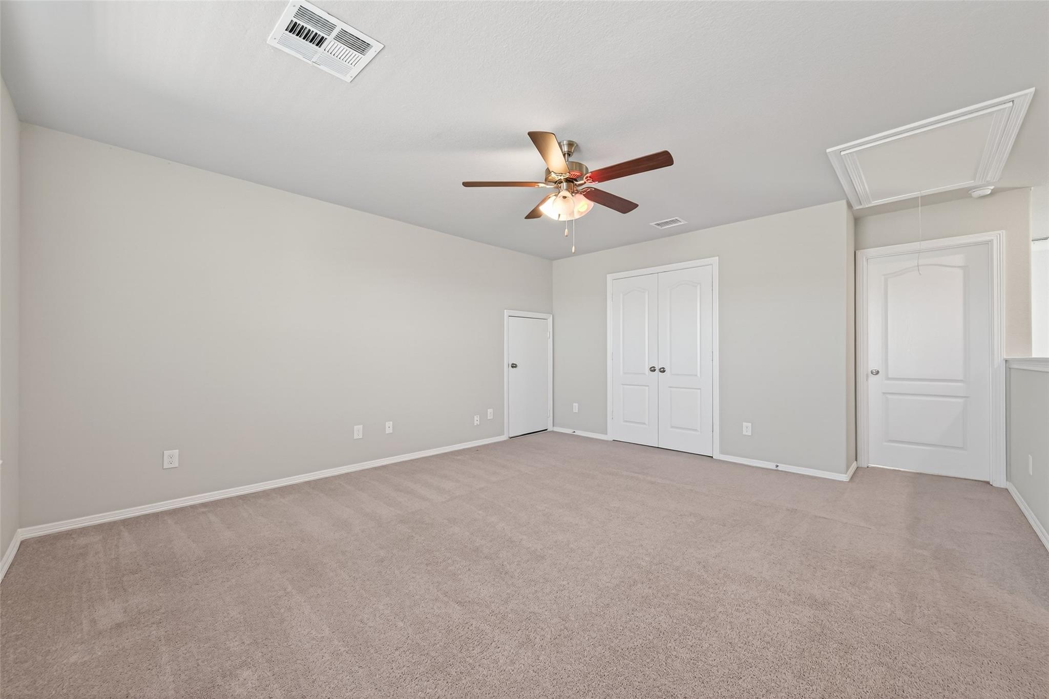 25527 Valverdant Court