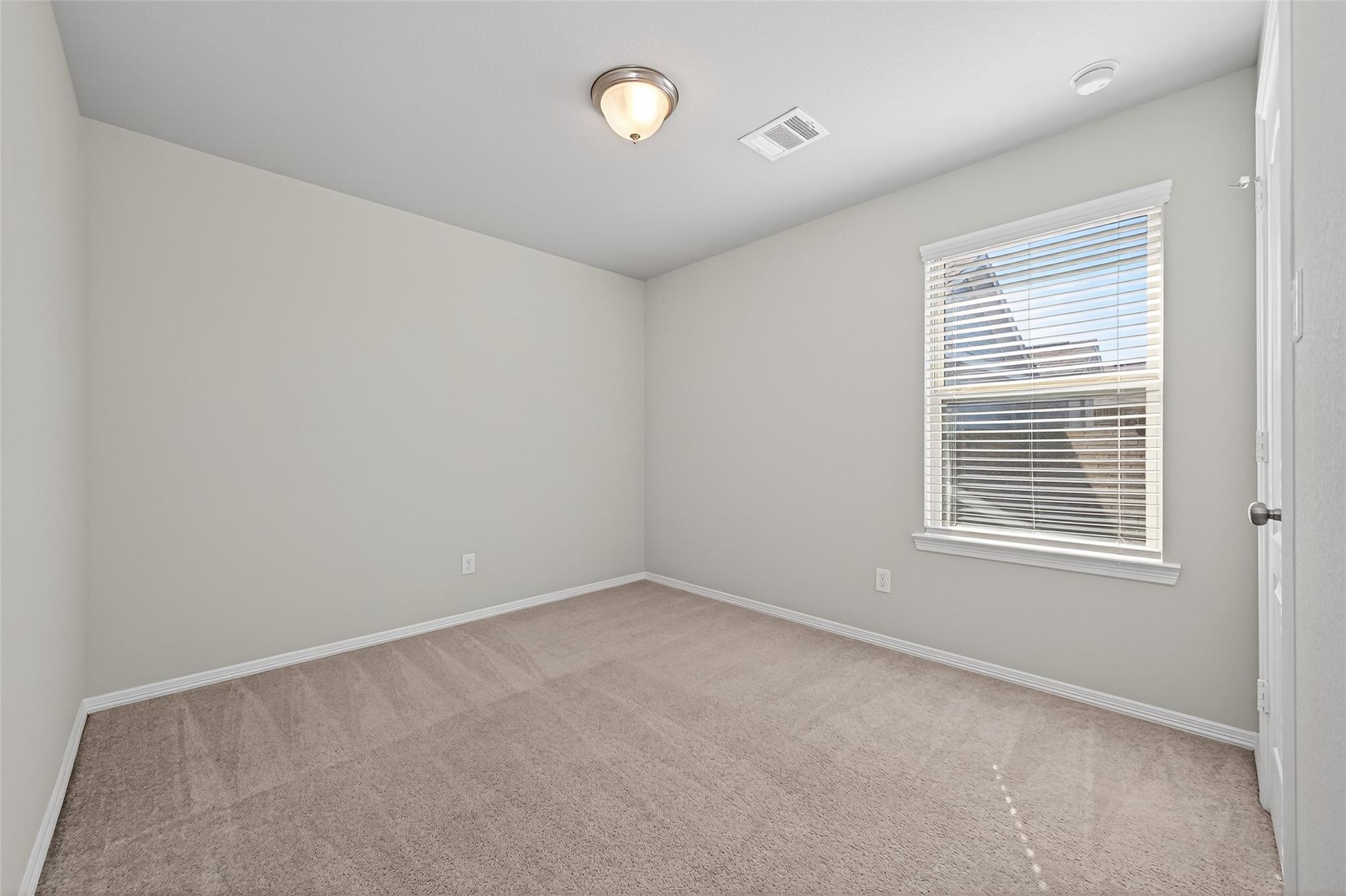 25527 Valverdant Court