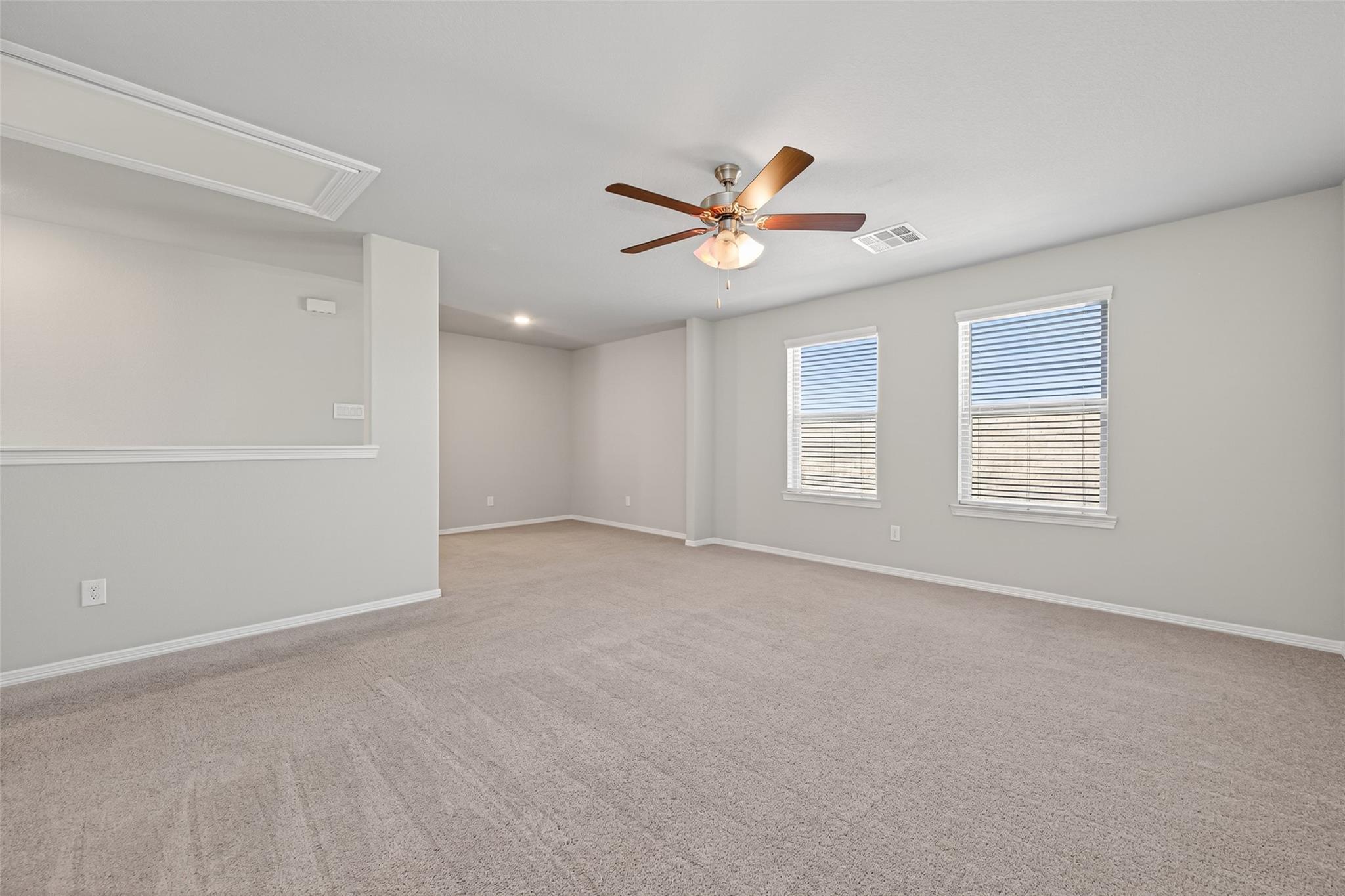 25527 Valverdant Court