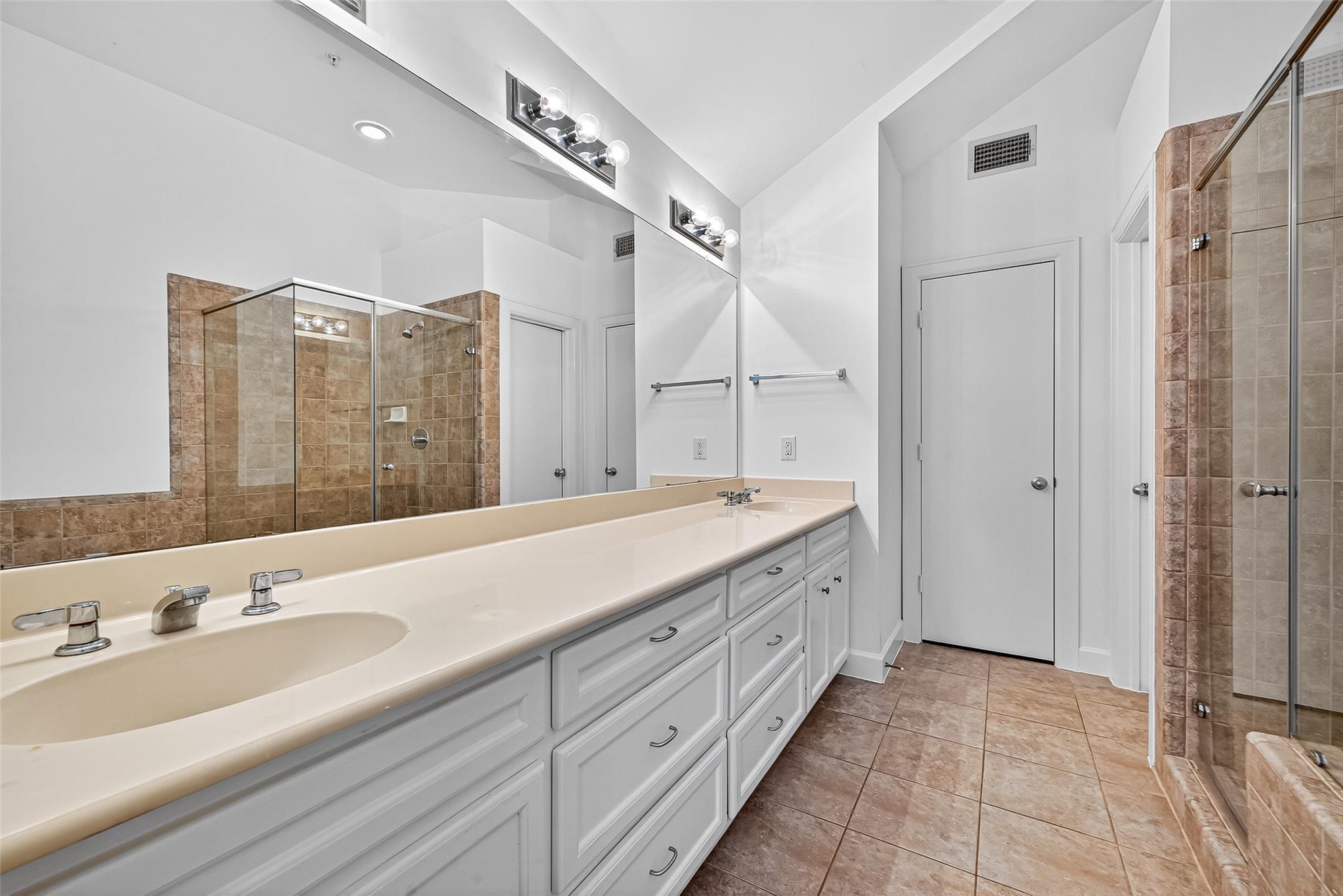 2710 Hullsmith Drive # 1303