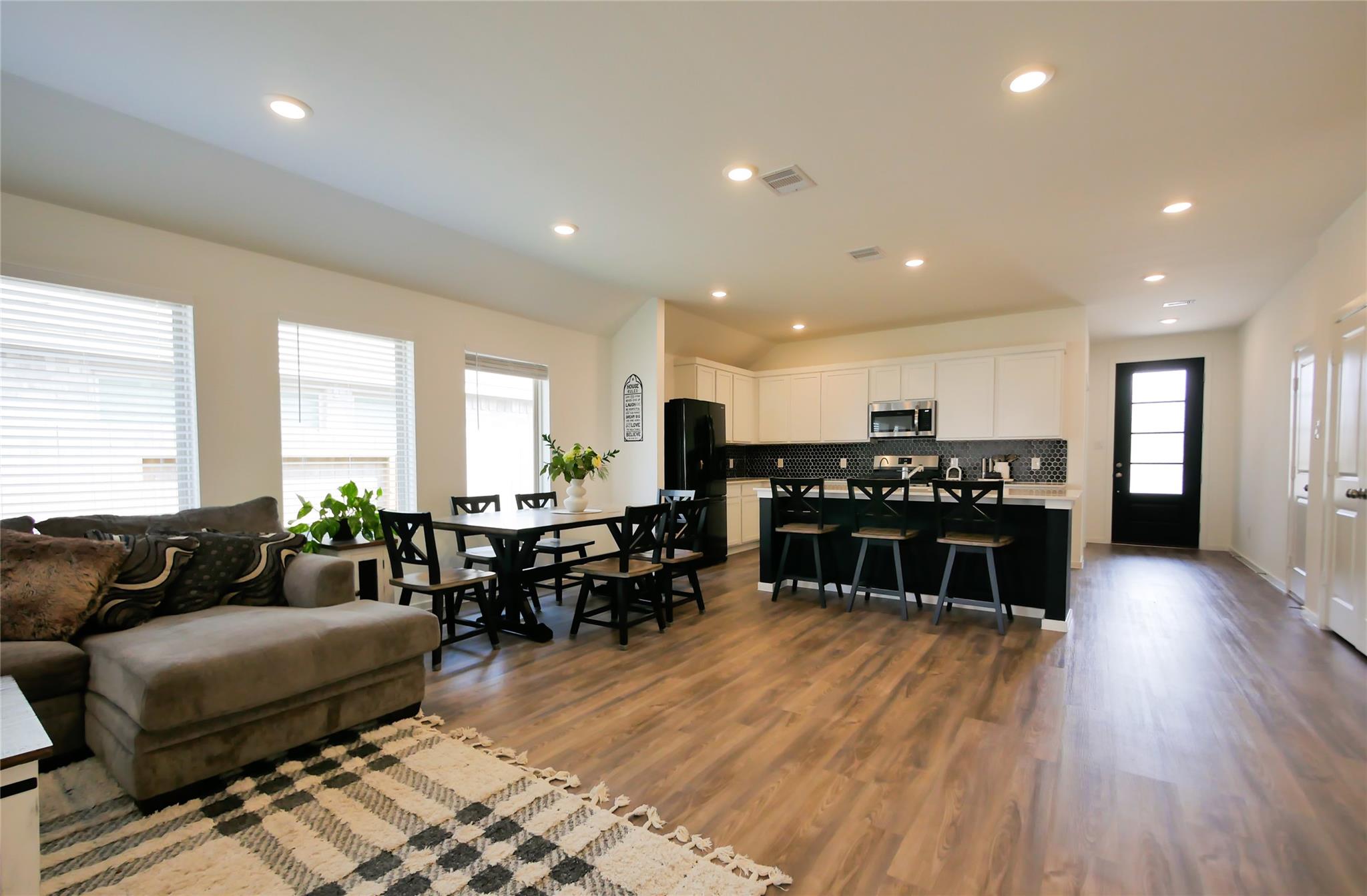 27230 Henley Ridge Drive # 4