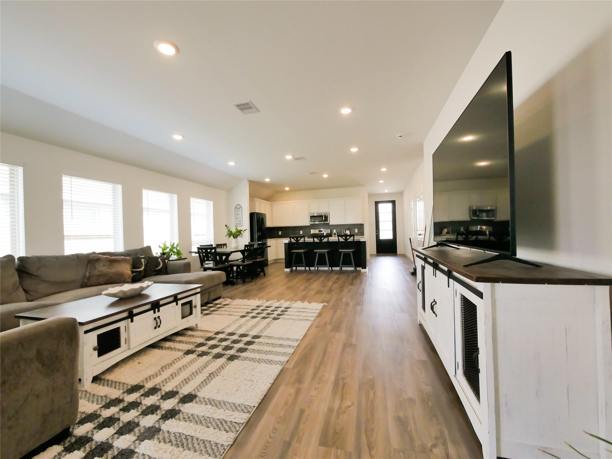 27230 Henley Ridge Drive # 4