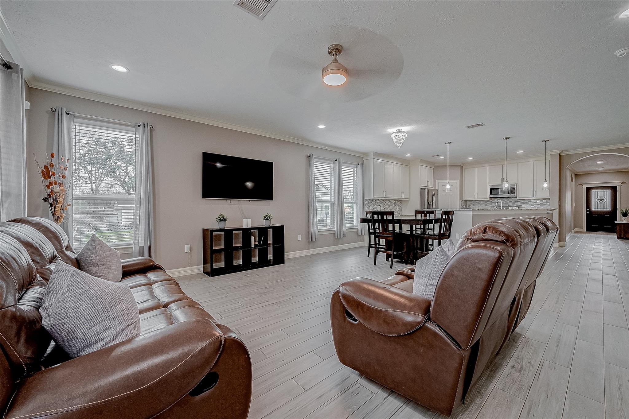 709 Coen Road