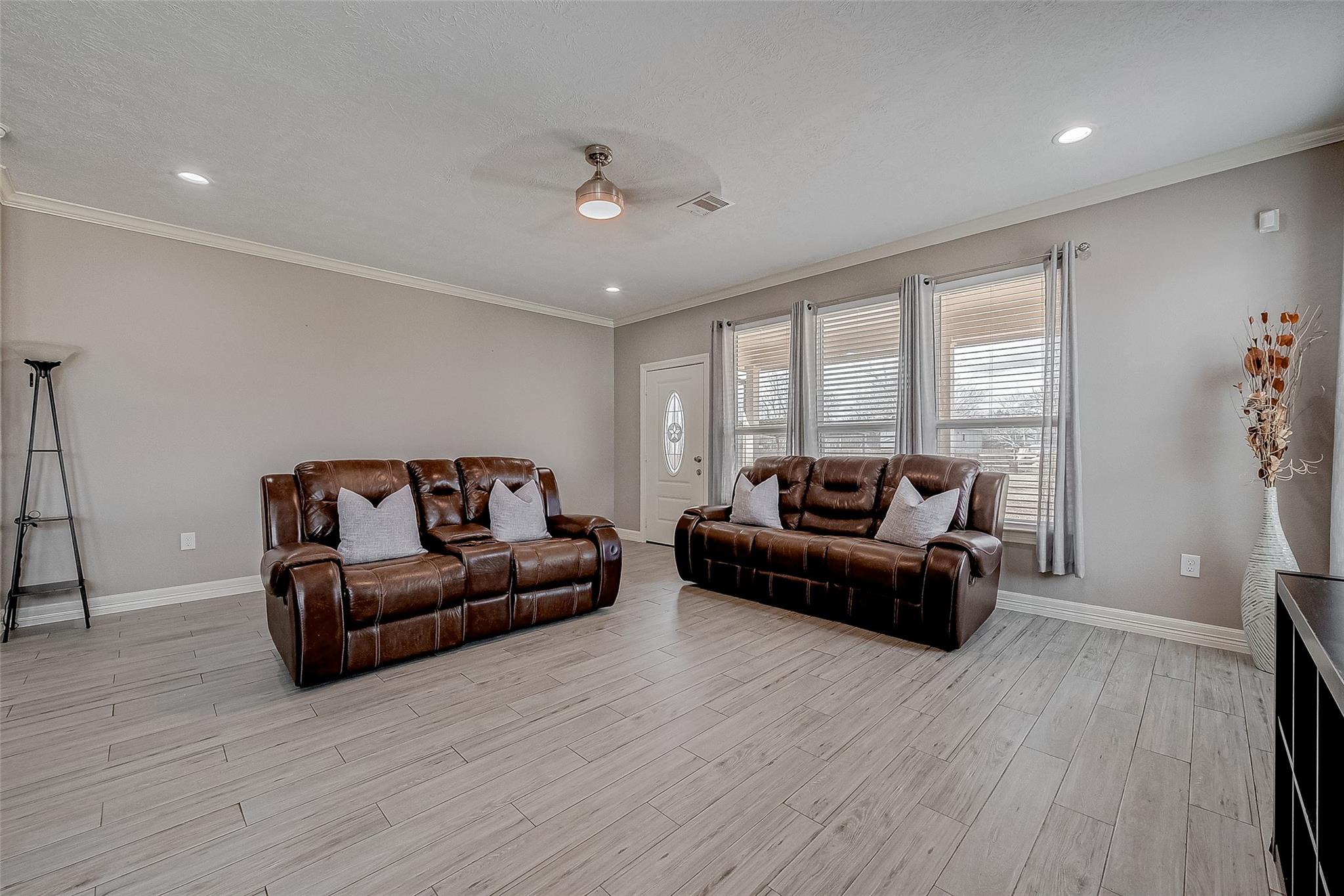 709 Coen Road