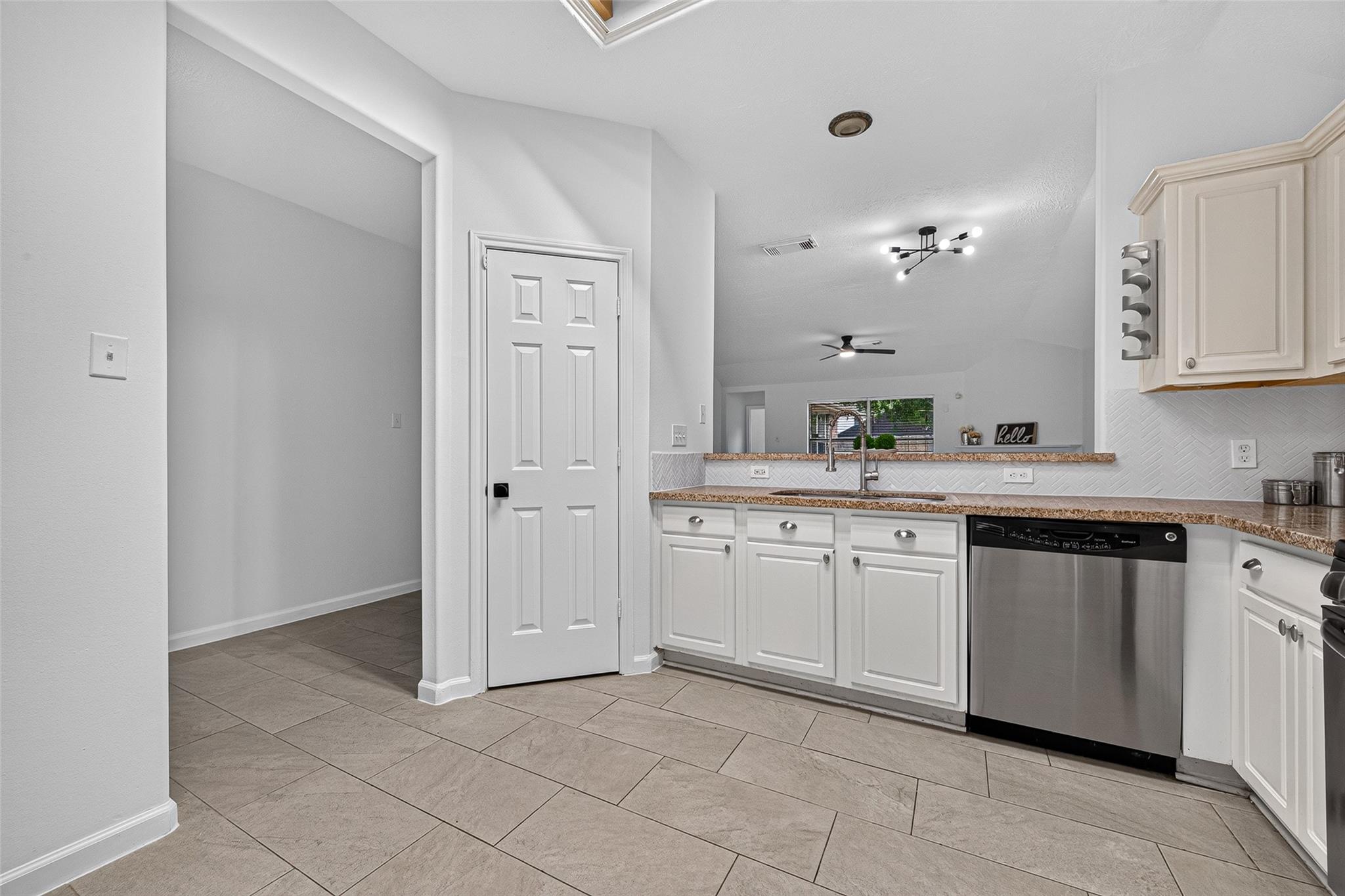 3118 Aylesworth Court