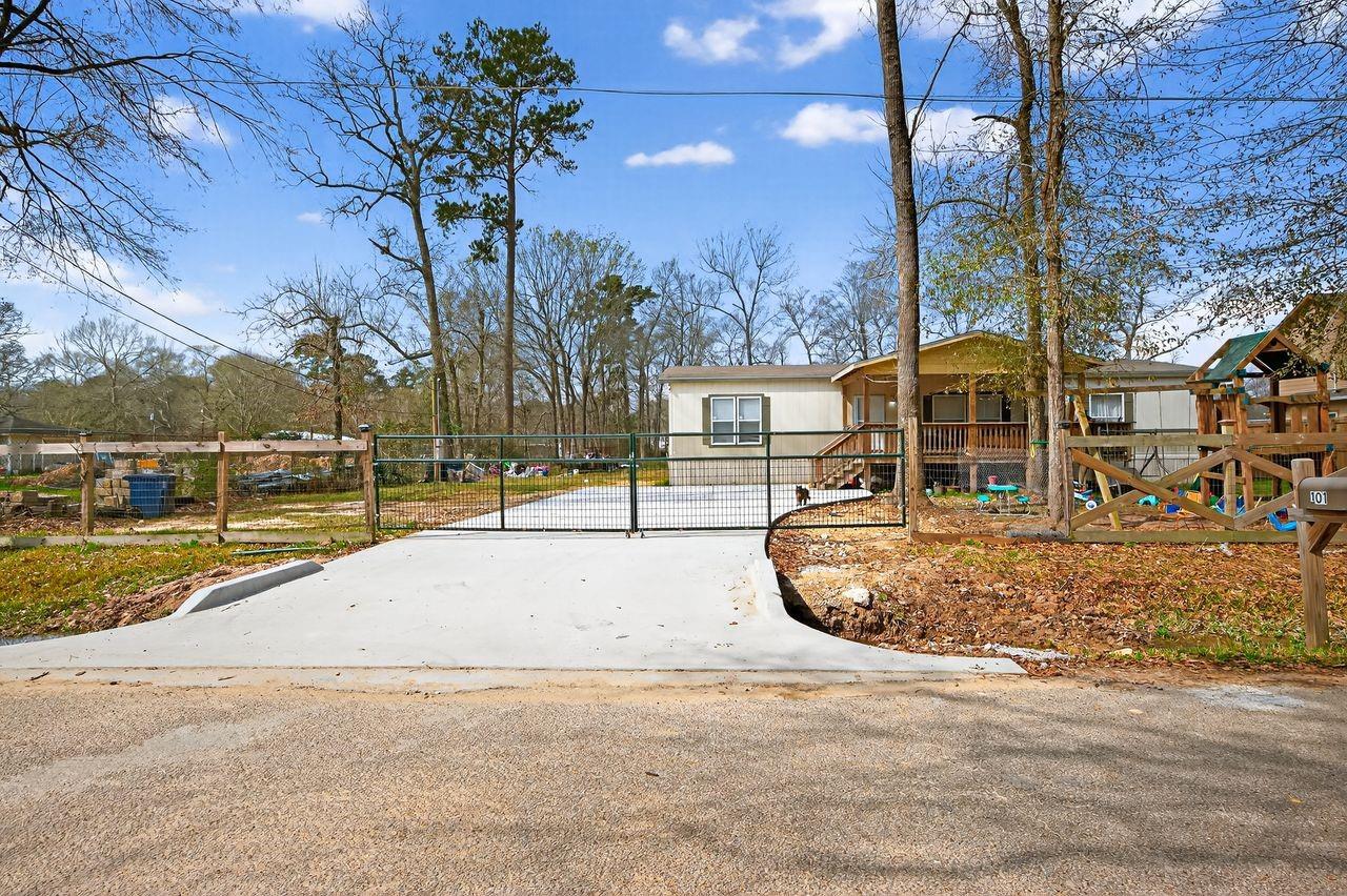 101 County Road 3189b