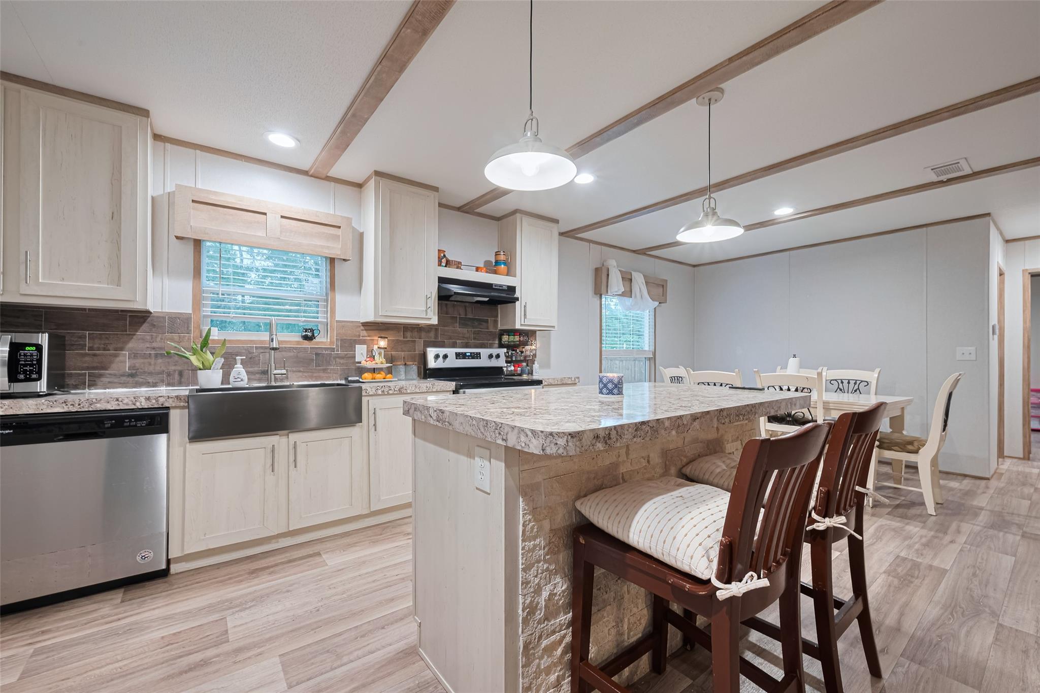 101 County Road 3189b