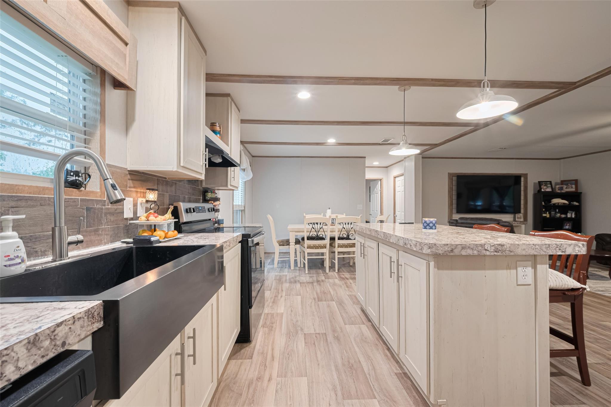 101 County Road 3189b