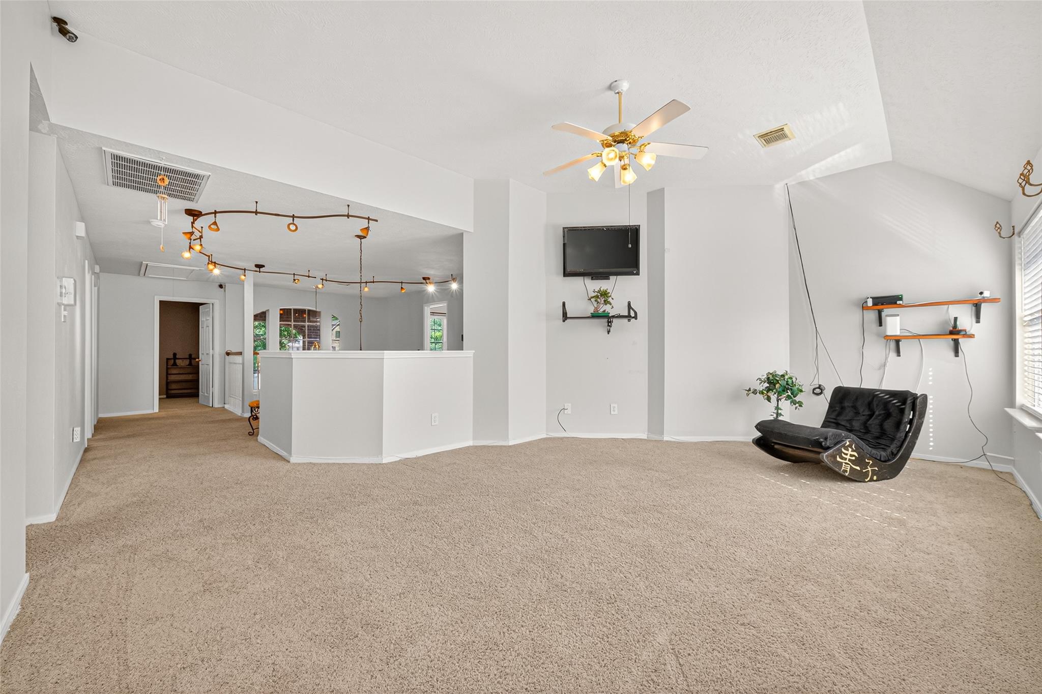 17410 Pikes Peek Court