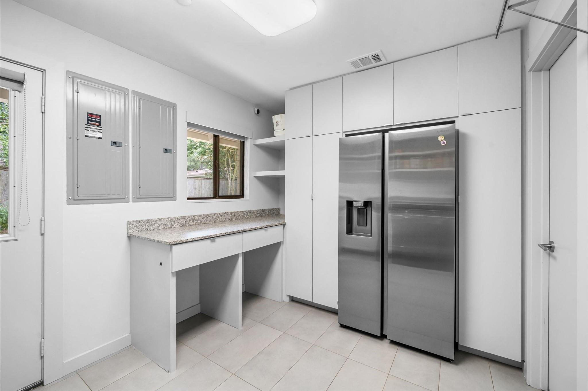 10 Inwood Oaks Drive
